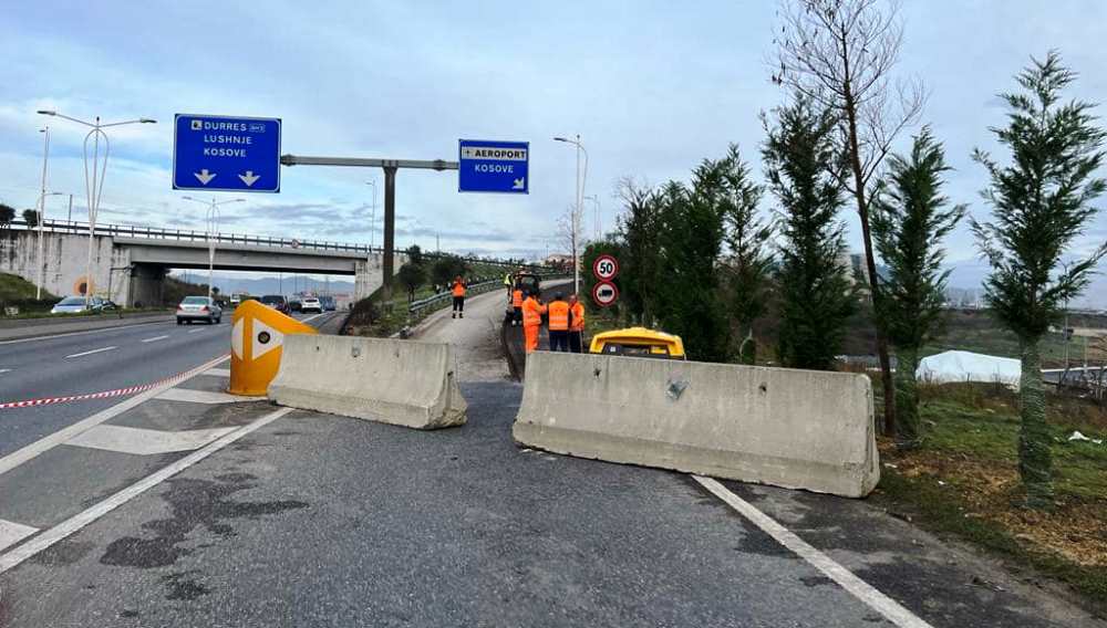 Tenderi per eliminimin e 21 pikave te zeza ne rruge, perzgjidhen 3 operatore